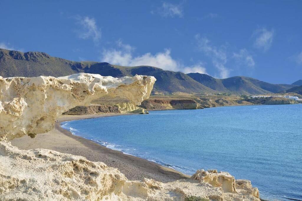 Ático con encanto en Cabo de Gata. A 100m de la playa. Carboneras Exterior foto